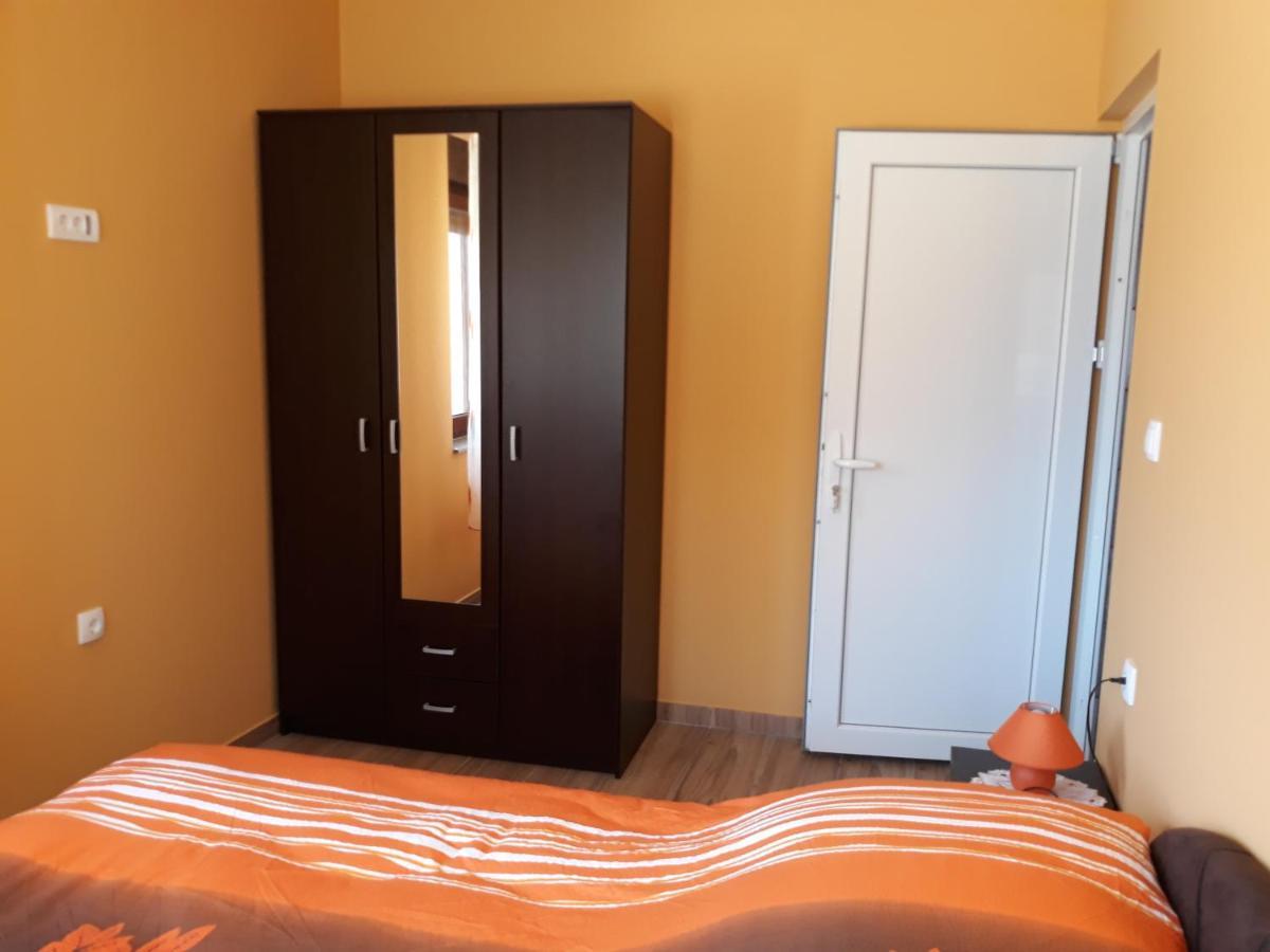 Andi Apartman Pacir Ngoại thất bức ảnh