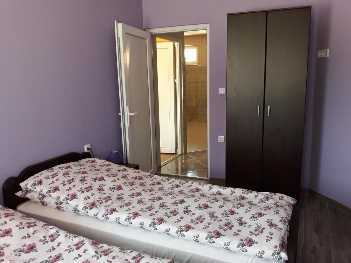 Andi Apartman Pacir Ngoại thất bức ảnh