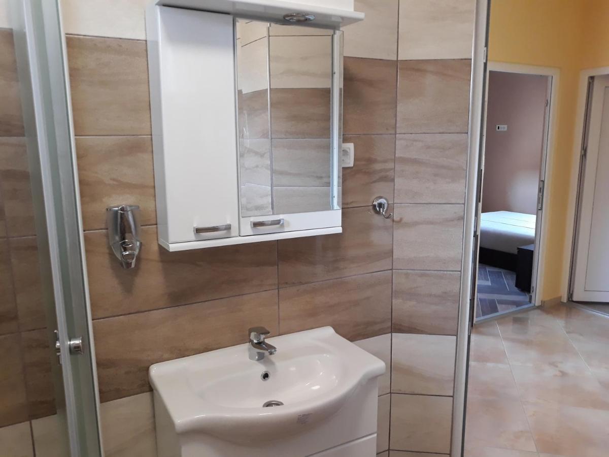 Andi Apartman Pacir Ngoại thất bức ảnh